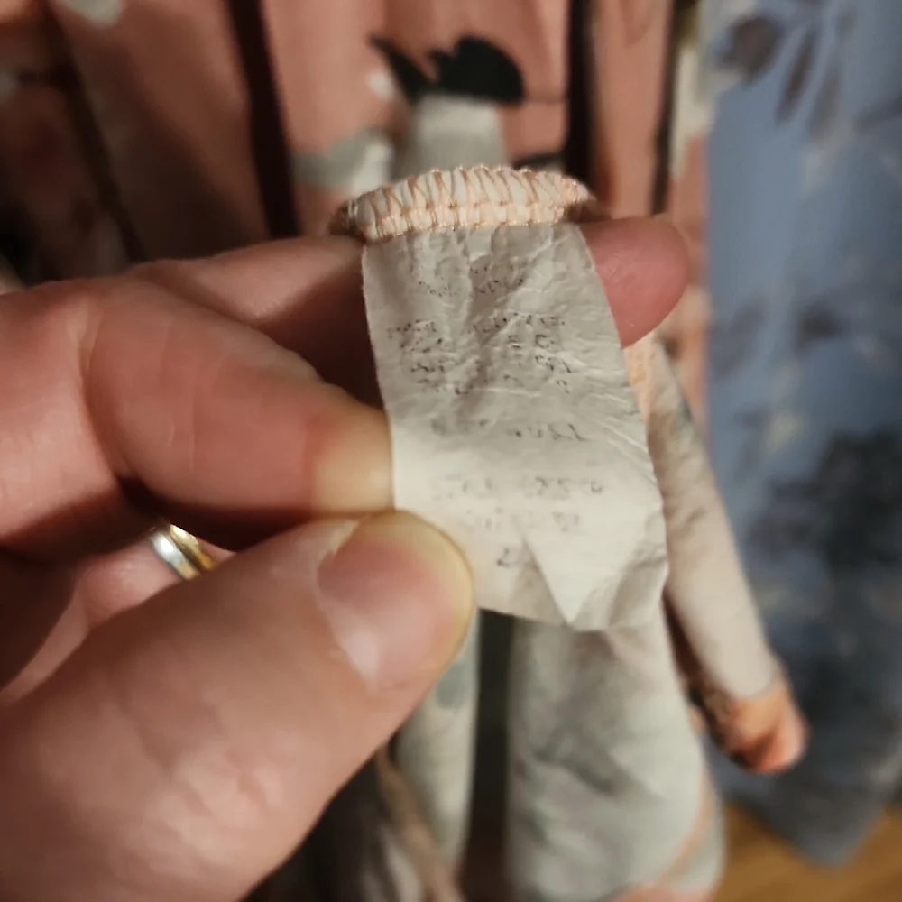 Floral Peach Dress - Picture 5 of 6